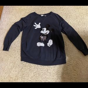 H&M’s Disney Maternity Sweatshirt